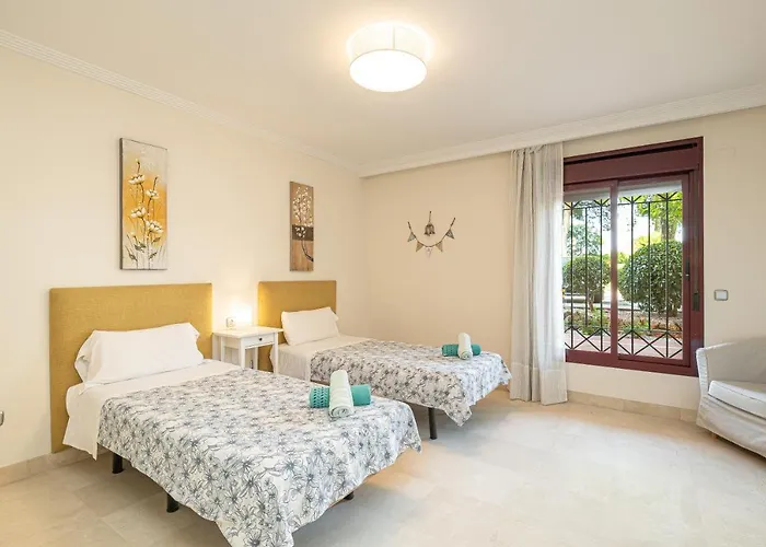 Paradise Retreat In Estepona *