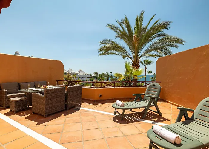 Paradise Retreat In Estepona 公寓 埃斯特波纳